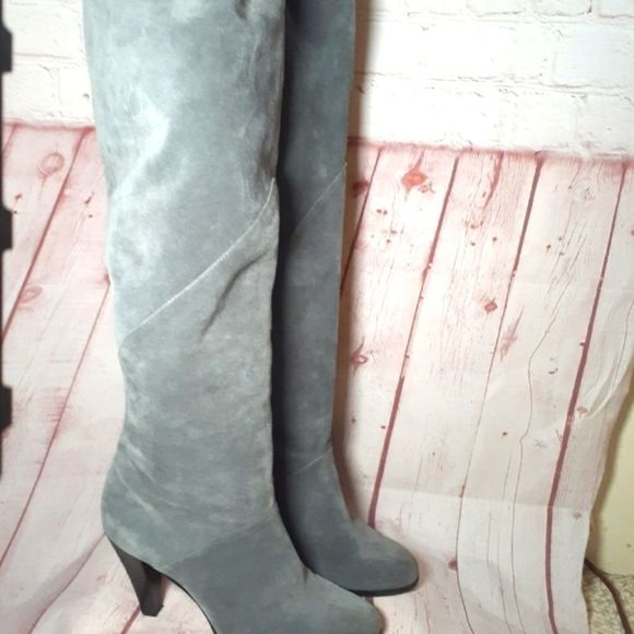 Michael Kors Gray Suede Slouchy Boots Sz. 10M - Picture 5 of 9